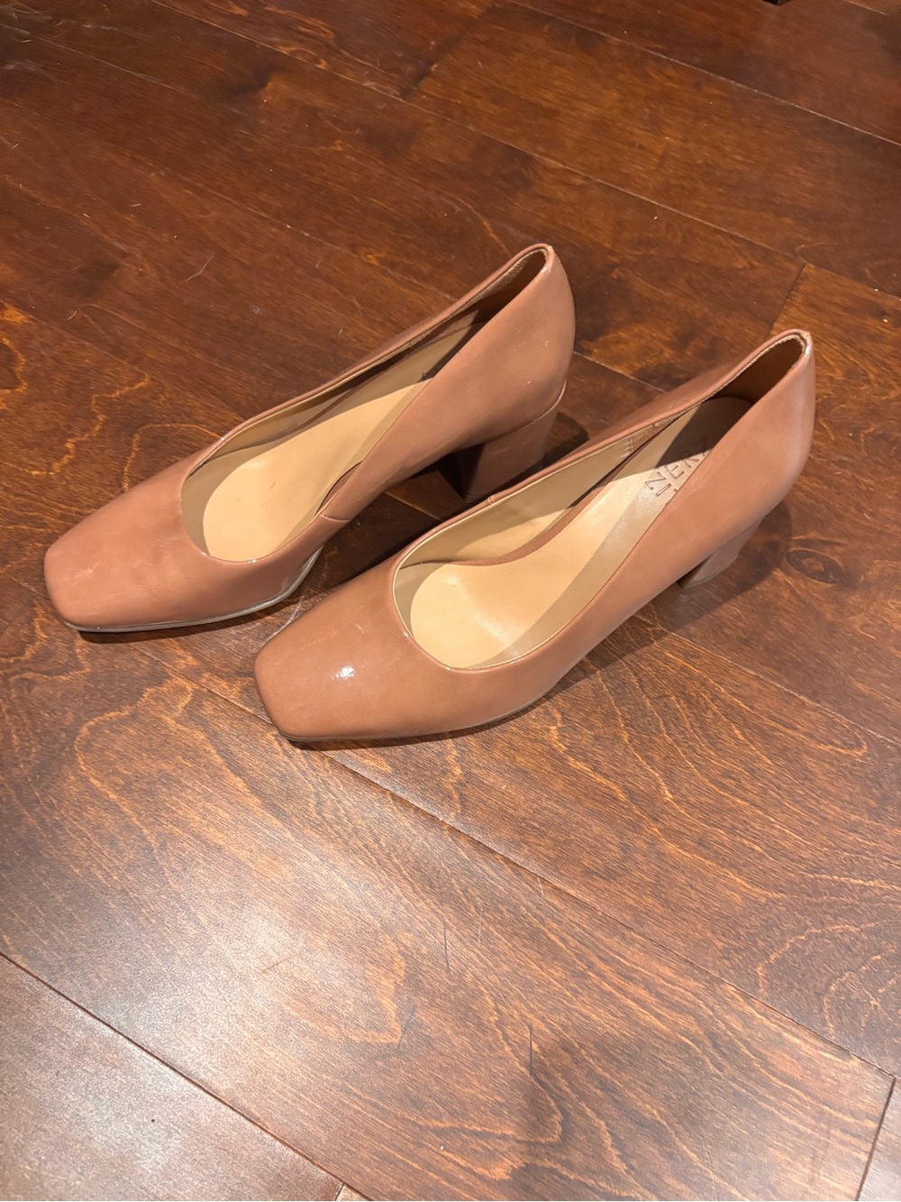 Naturalizer Women's Blush Tan Block Heel Pumps